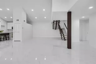 14820 NW 87th Ct, Miami Lakes, FL 33018 - Photo 15