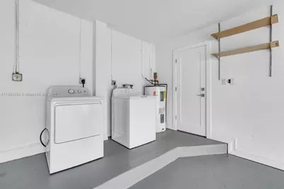 14820 NW 87th Ct, Miami Lakes, FL 33018 - Photo 43