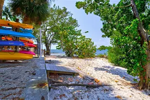 2 Grove Isle Dr, Miami, FL 33133 - Photo 35