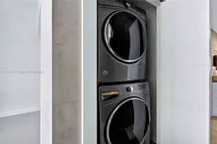 2 Grove Isle Dr, Miami, FL 33133 - Photo 29