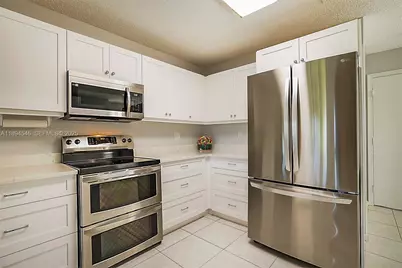 8853 SE Riverfront Ter, Jupiter, FL 33469 - Photo 11