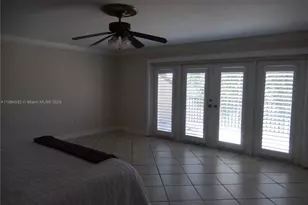 16000 Kilmarnock Dr, Miami Lakes, FL 33014 - Photo 17