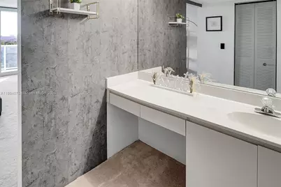 100 Bayview Dr #617, Sunny Isles Beach, FL 33160 - Photo 19