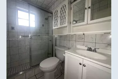 1250 W 26th Pl #208, Hialeah, FL 33010 - Photo 13