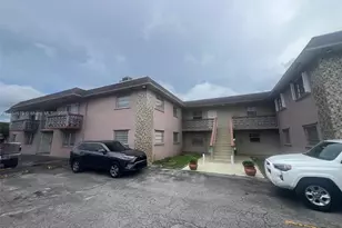 1250 W 26th Pl, Hialeah, FL 33010 - Photo 3