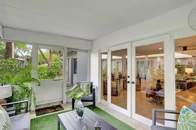 1128 W Cypress Dr #V-15, Pompano Beach, FL 33069 - Photo 37