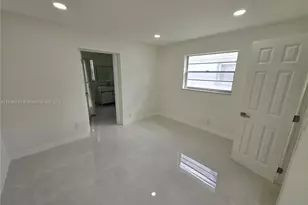 600 SW 8th Pl, Boynton Beach, FL 33426 - Photo 9