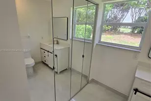 600 SW 8th Pl, Boynton Beach, FL 33426 - Photo 15