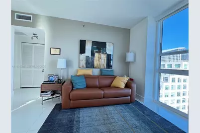 950 Brickell Bay Dr #3610, Miami, FL 33131 - Photo 13