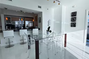 950 Brickell Bay Dr, Miami, FL 33131 - Photo 9