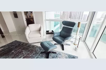 950 Brickell Bay Dr #3610, Miami, FL 33131 - Photo 3