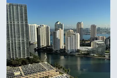 950 Brickell Bay Dr #3610, Miami, FL 33131 - Photo 3