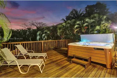 12 NE 26th St, Wilton Manors, FL 33305 - Photo 33