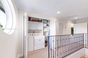 12 NE 26th St, Wilton Manors, FL 33305 - Photo 25