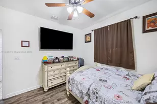 415 SE 34th Terrace, Homestead, FL 33033 - Photo 15