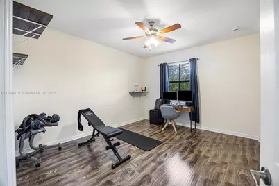 415 SE 34th Ter, Homestead, FL 33033 - Photo 21