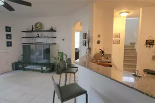 10955 NW 87th Ln, Doral, FL 33178 - Photo 7