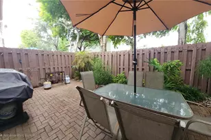 10955 NW 87th Ln, Doral, FL 33178 - Photo 29