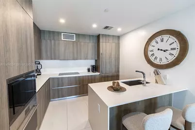 17550 Collins Ave #703, Sunny Isles Beach, FL 33160 - Photo 15