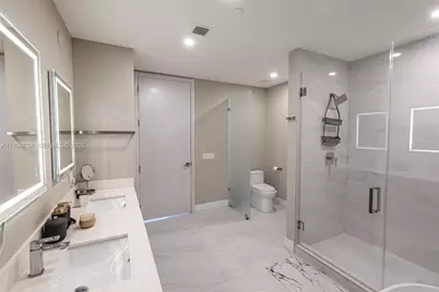 17550 Collins Ave #703, Sunny Isles Beach, FL 33160 - Photo 17
