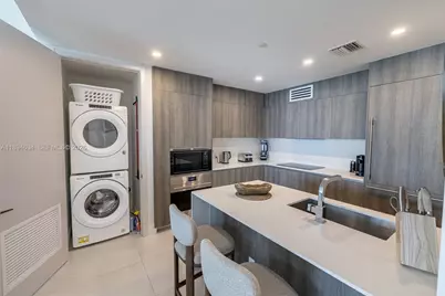17550 Collins Ave #703, Sunny Isles Beach, FL 33160 - Photo 13