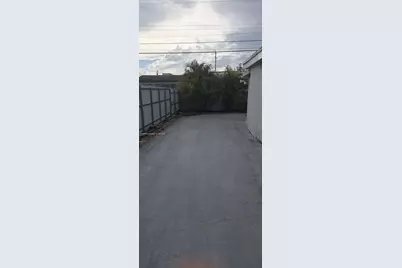 7160 W 10th Ave, Hialeah, FL 33014 - Photo 41