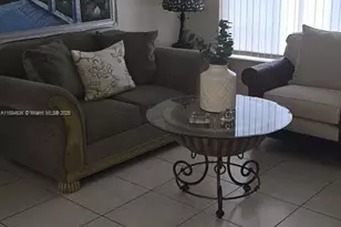 7160 W 10th Ave, Hialeah, FL 33014 - Photo 9