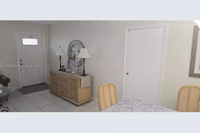 7160 W 10th Ave, Hialeah, FL 33014 - Photo 7
