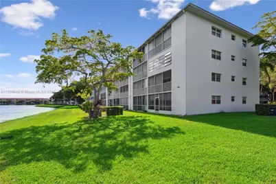 1301 SW 134th Way #213B, Pembroke Pines, FL 33027 - Photo 13