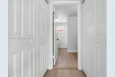 191 NW 85th Pl, Miami, FL 33126 - Photo 23
