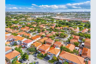 191 NW 85th Pl, Miami, FL 33126 - Photo 33
