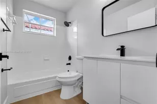 191 NW 85th Pl, Miami, FL 33126 - Photo 17