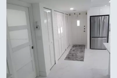 150 S Hollybrook Ter #303, Pembroke Pines, FL 33025 - Photo 7