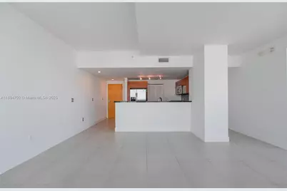 253 NE 2nd St #3902, Miami, FL 33132 - Photo 11