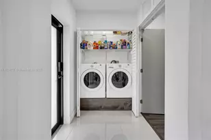 2484 SW 25th St, Miami, FL 33133 - Photo 35