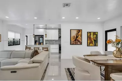 2484 SW 25 St, Miami, FL 33133 - Photo 21