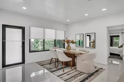 2484 SW 25 St, Miami, FL 33133 - Photo 15