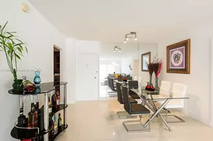 500 Bayview Dr, Sunny Isles Beach, FL 33160 - Photo 3