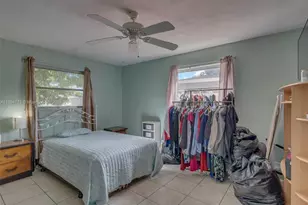 4233 NW 38th Ave, Lauderdale Lakes, FL 33309 - Photo 7