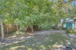 4233 NW 38th Ave, Lauderdale Lakes, FL 33309 - Photo 63