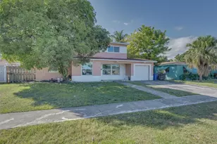 4233 NW 38th Ave, Lauderdale Lakes, FL 33309 - Photo 5