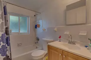 4233 NW 38th Ave, Lauderdale Lakes, FL 33309 - Photo 27