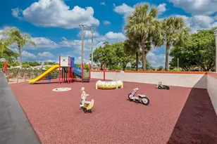 306 Republic Ct, Deerfield Beach, FL 33442 - Photo 27