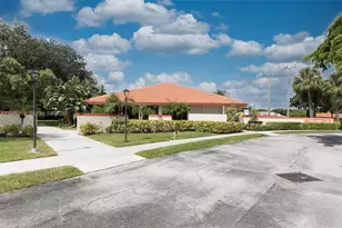 306 Republic Ct, Deerfield Beach, FL 33442 - Photo 29