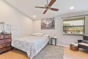 306 Republic Ct, Deerfield Beach, FL 33442 - Photo 9