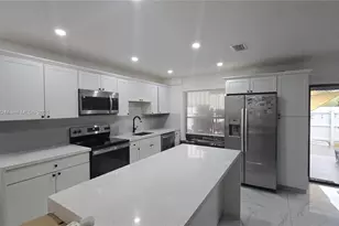 6100 W 26th Ct, Hialeah, FL 33016 - Photo 1