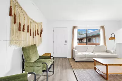 13210 Memorial Hwy #106, North Miami, FL 33161 - Photo 5