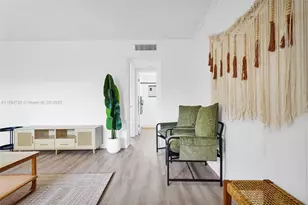 13210 Memorial Hwy, North Miami, FL 33161 - Photo 39