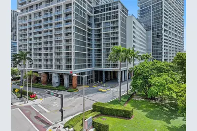 495 Brickell Ave #3208, Miami, FL 33131 - Photo 3