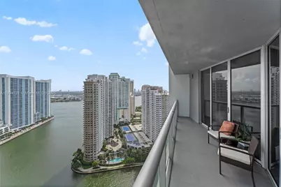 495 Brickell Ave #3208, Miami, FL 33131 - Photo 11
